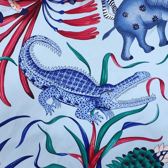 HERMES Blue Silk Scarf - Picture 4 of 9